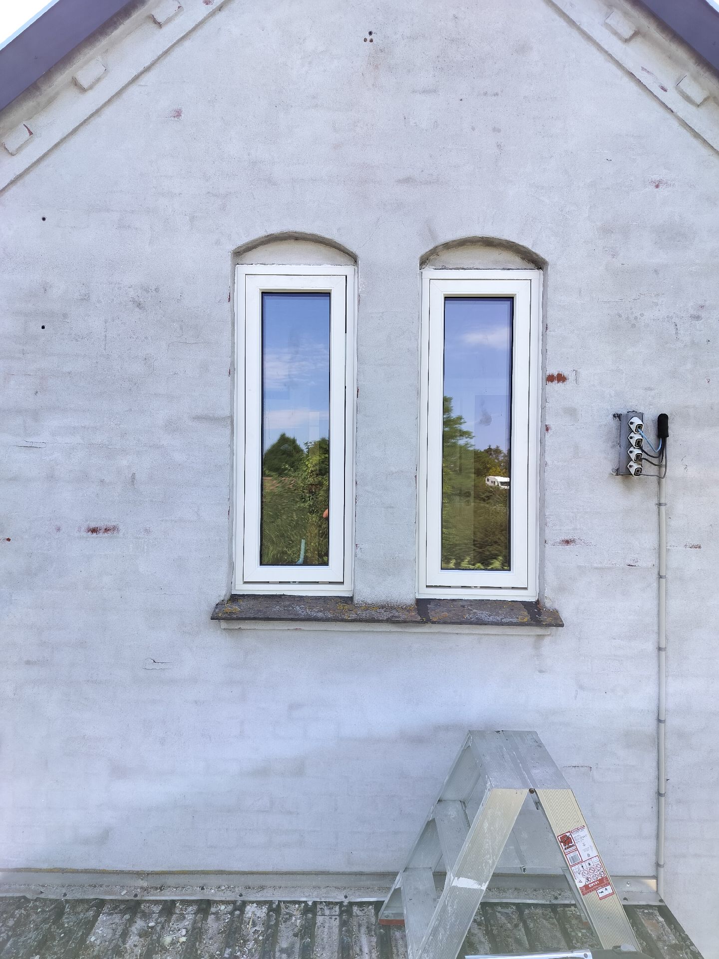 Træ/alu-3 lags, tophængt.